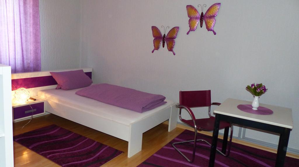Hotel Haus Der Gastlichkeit Ratingen Habitación foto
